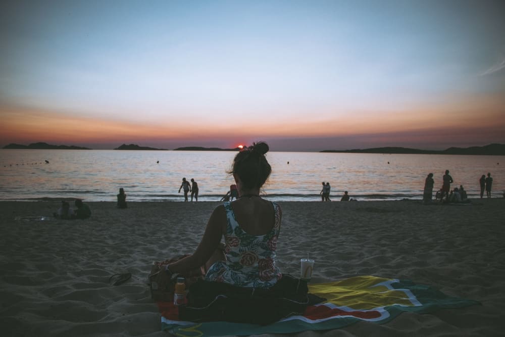 Beneficios de vivir en un apartamento con acceso directo a la playa en Panamá